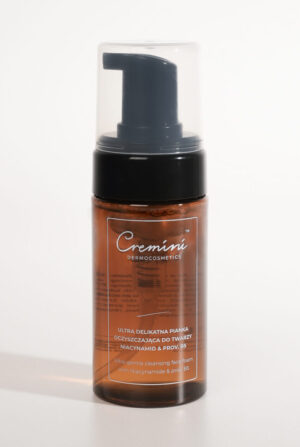 ULTRA DELIKATNA PIANKA DO MYCIA TWARZY