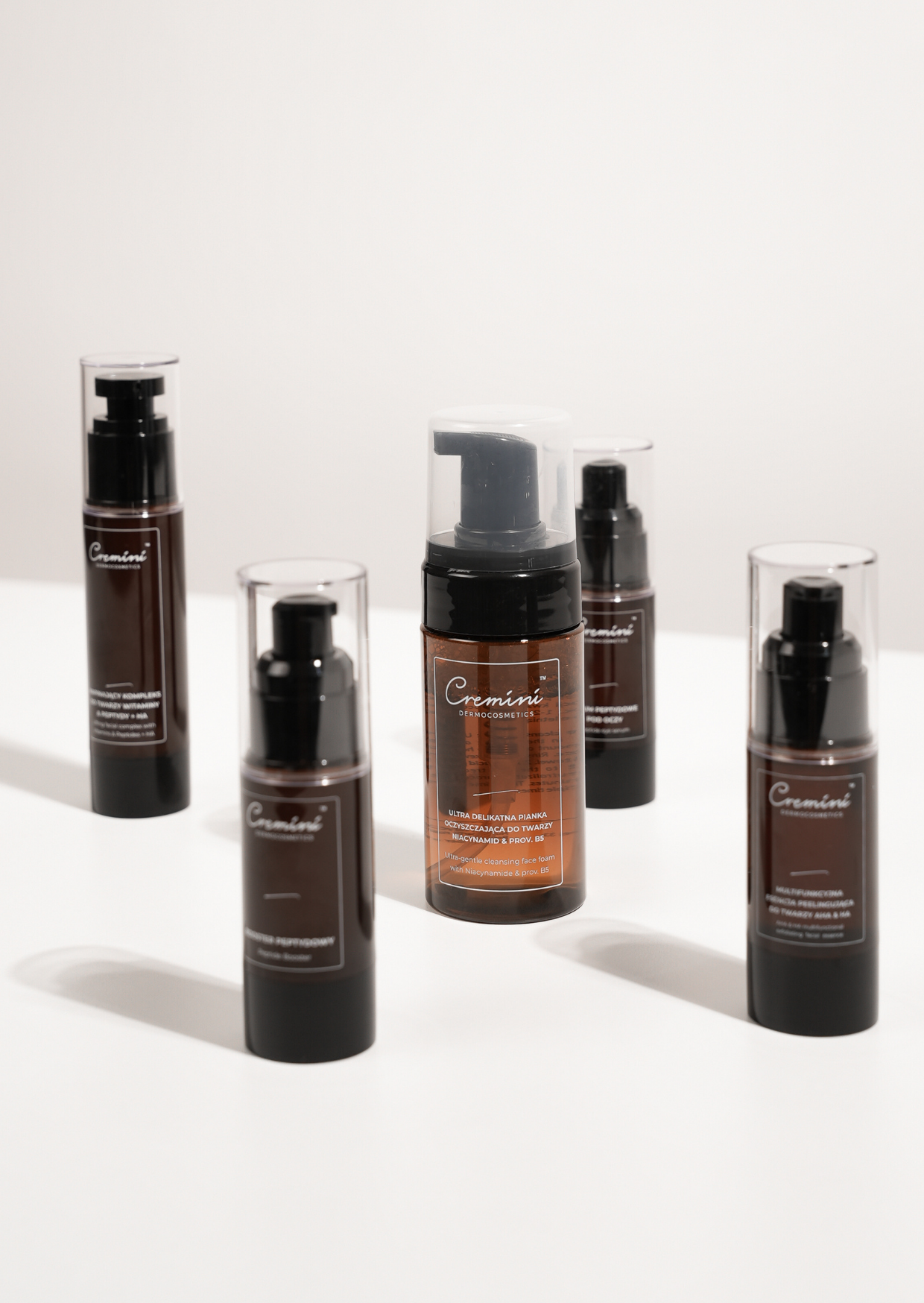 zwstaw kosemtyków cremini